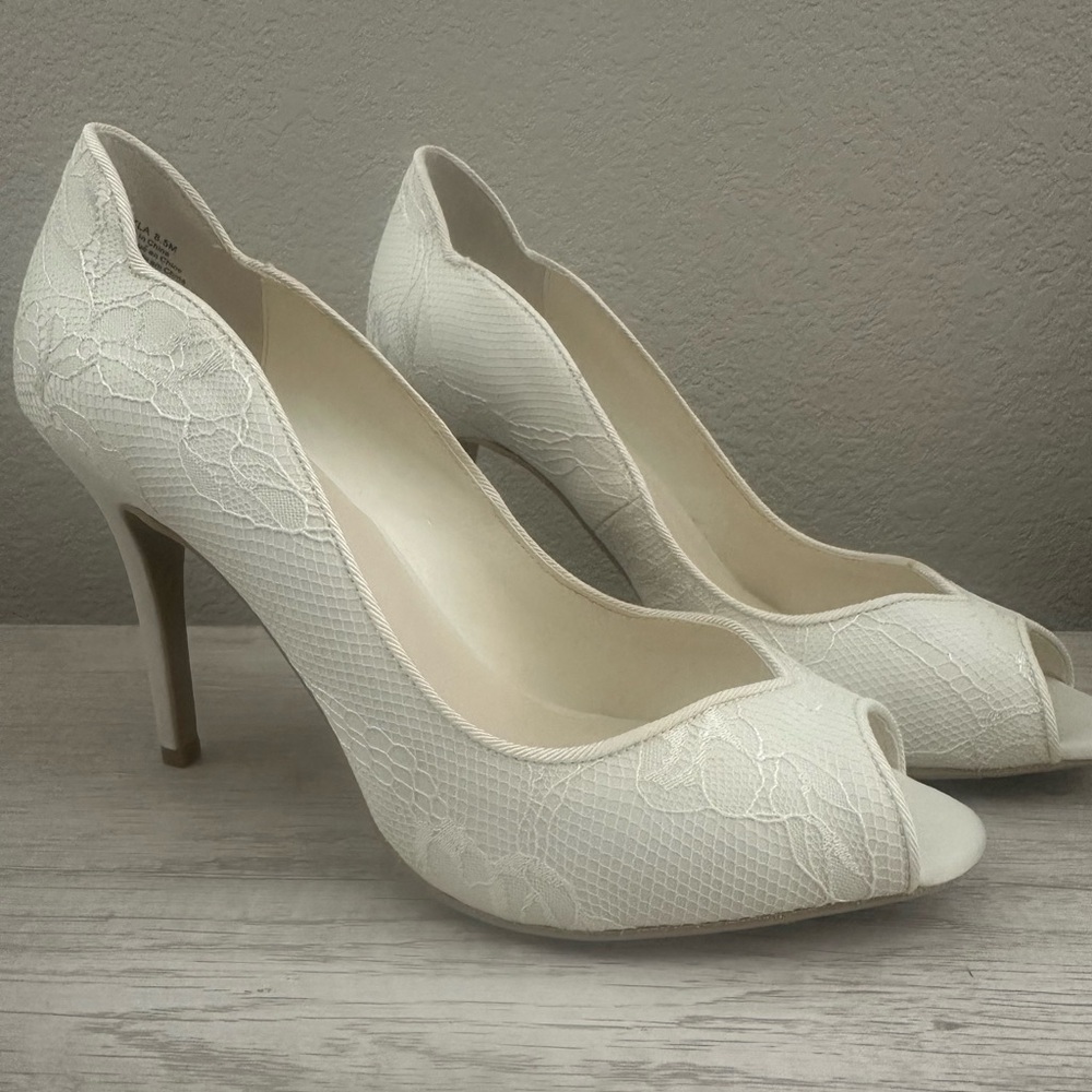 Elegant White Lace Peep-Toe Heels